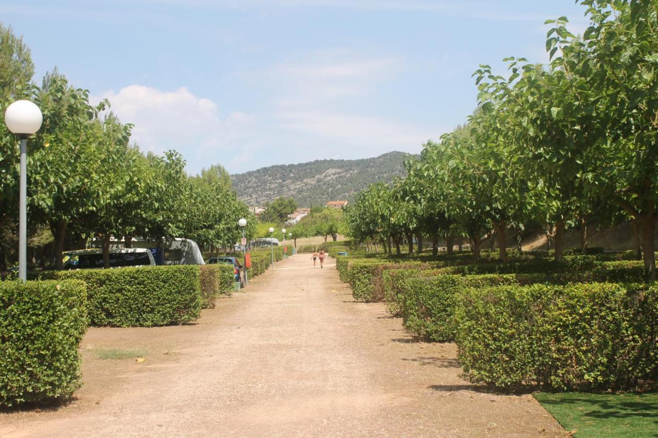 Montsant Park Camping & Bungalow Ulldemolins Екстер'єр фото