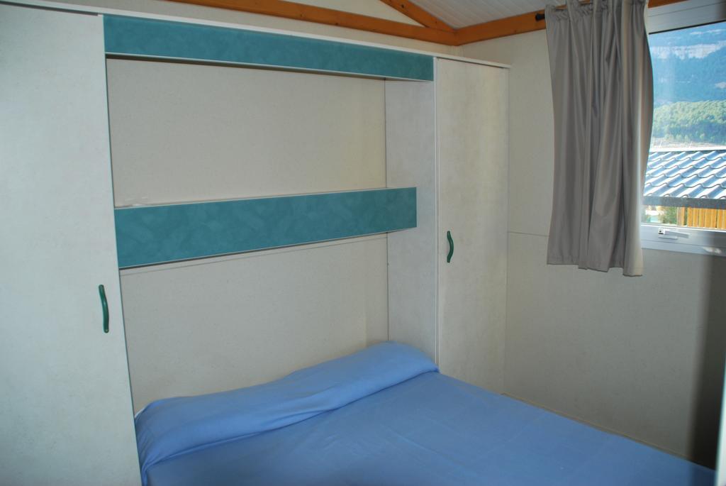 Montsant Park Camping & Bungalow Ulldemolins Номер фото