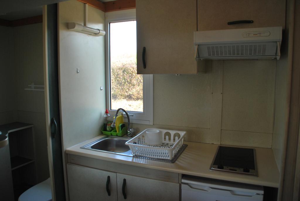 Montsant Park Camping & Bungalow Ulldemolins Номер фото