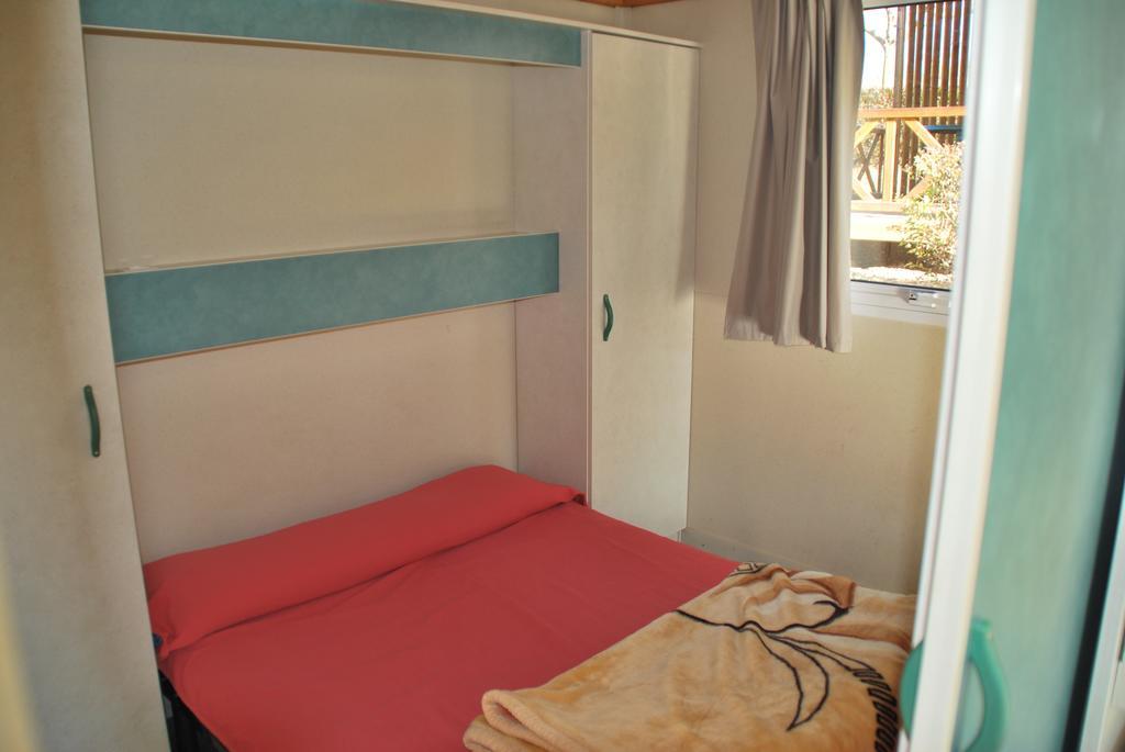 Montsant Park Camping & Bungalow Ulldemolins Номер фото