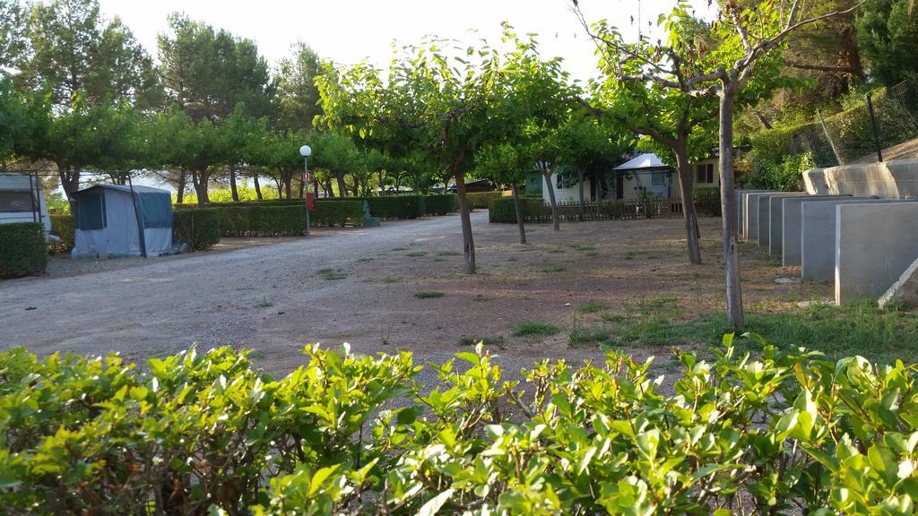 Montsant Park Camping & Bungalow Ulldemolins Екстер'єр фото